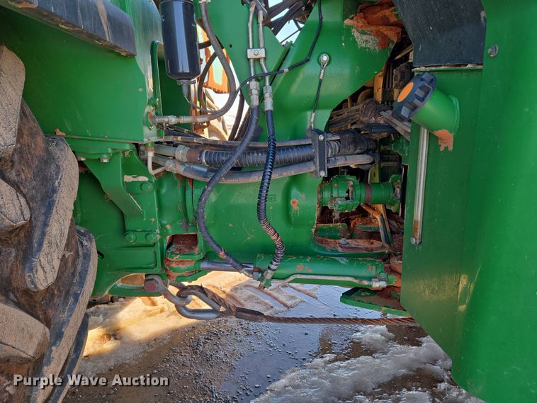 image for item ET1225 2015 John Deere 9570R Scraper Special 4WD tractor