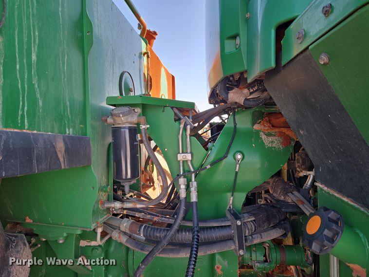 image for item ET1225 2015 John Deere 9570R Scraper Special 4WD tractor