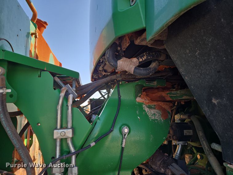 image for item ET1225 2015 John Deere 9570R Scraper Special 4WD tractor