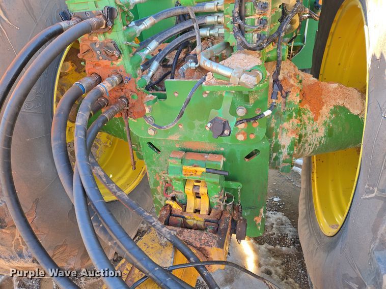 image for item ET1225 2015 John Deere 9570R Scraper Special 4WD tractor