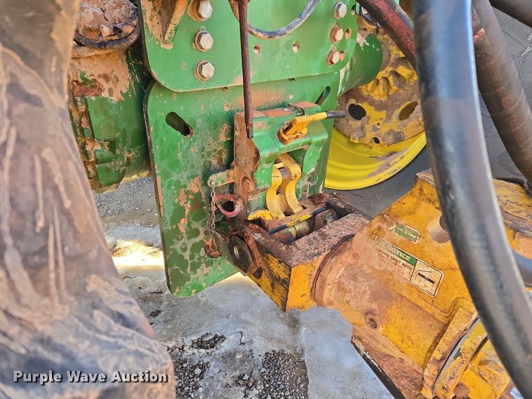 image for item ET1225 2015 John Deere 9570R Scraper Special 4WD tractor