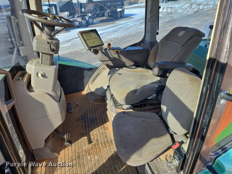 image for item ET1225 2015 John Deere 9570R Scraper Special 4WD tractor