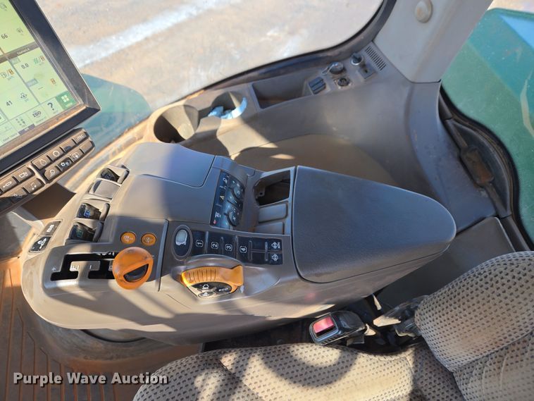 image for item ET1225 2015 John Deere 9570R Scraper Special 4WD tractor