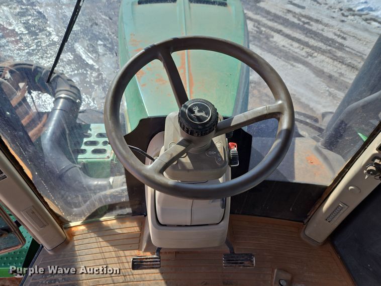 image for item ET1225 2015 John Deere 9570R Scraper Special 4WD tractor