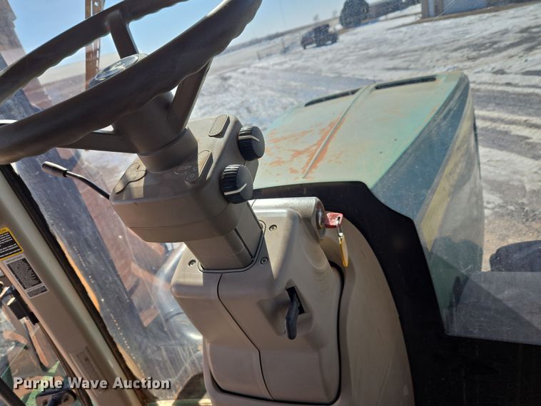 image for item ET1225 2015 John Deere 9570R Scraper Special 4WD tractor