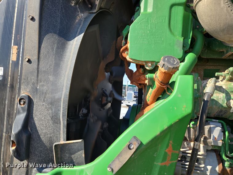 image for item ET1225 2015 John Deere 9570R Scraper Special 4WD tractor