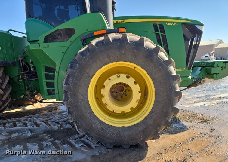 image for item ET1225 2015 John Deere 9570R Scraper Special 4WD tractor