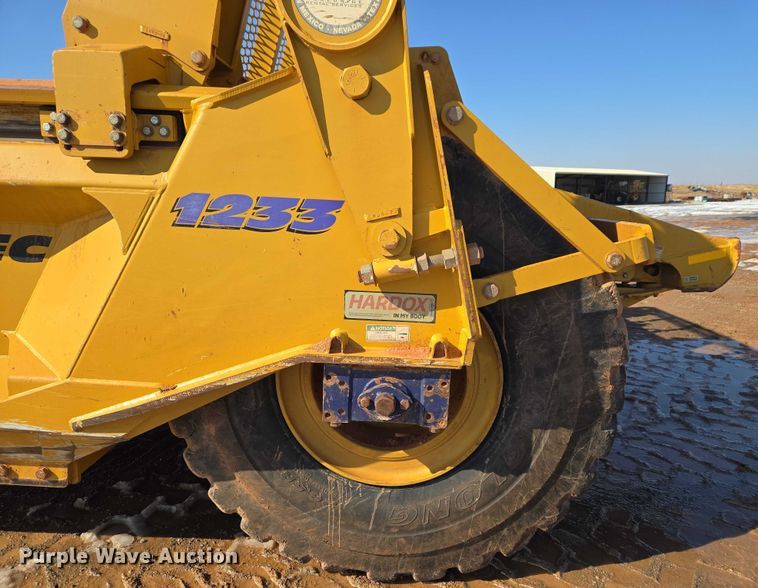 image for item ET1226 2014 K-TEC 1233 scraper