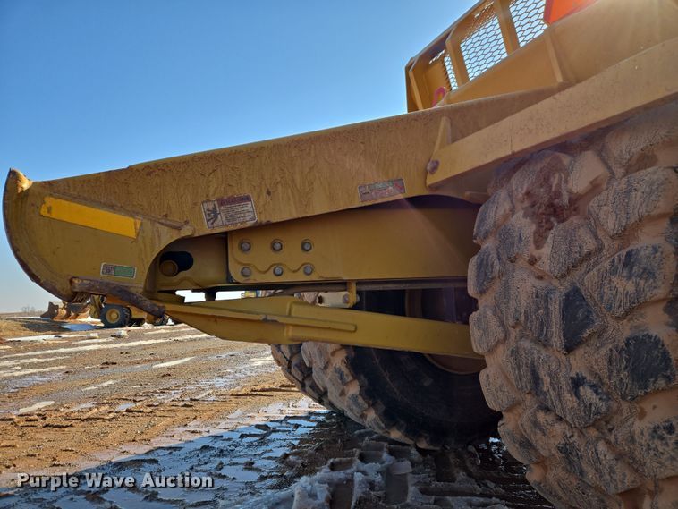 image for item ET1226 2014 K-TEC 1233 scraper