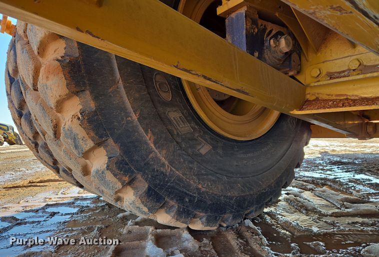 image for item ET1226 2014 K-TEC 1233 scraper