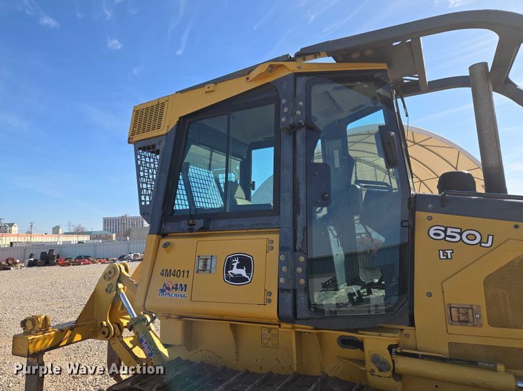 image for item ET1238 2008 John Deere 650J dozer