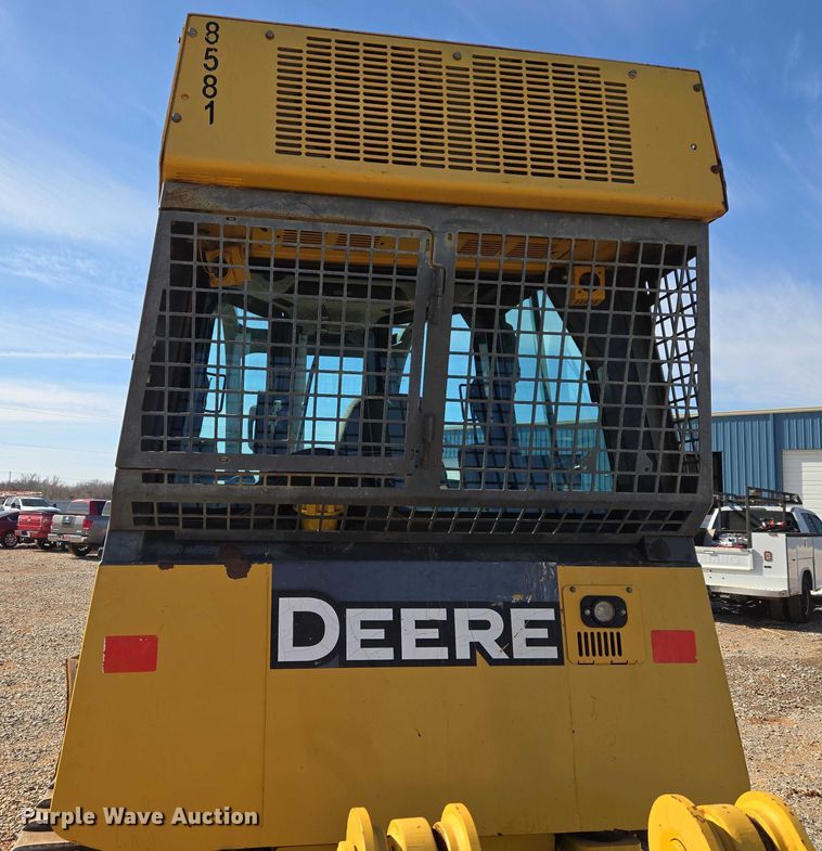 image for item ET1238 2008 John Deere 650J dozer