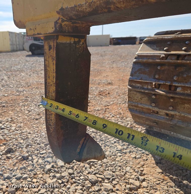 image for item ET1238 2008 John Deere 650J dozer