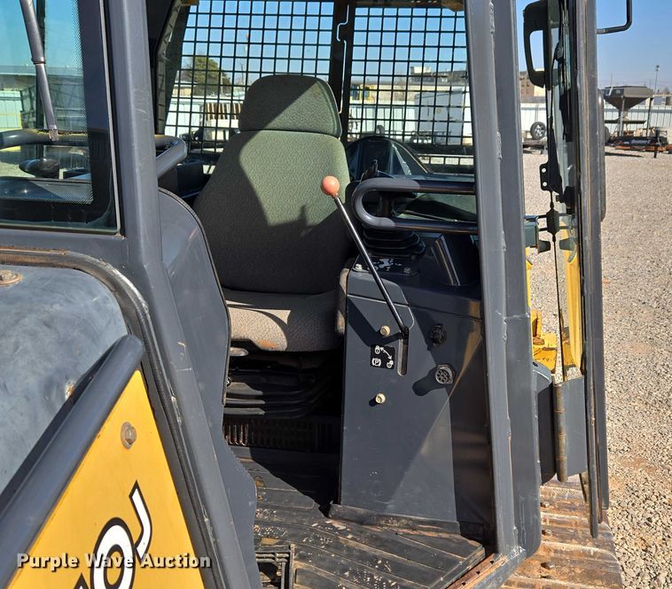 image for item ET1238 2008 John Deere 650J dozer