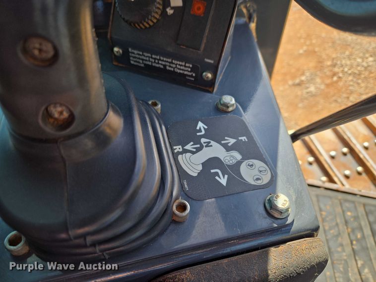 image for item ET1238 2008 John Deere 650J dozer