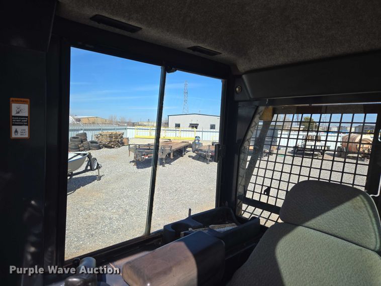 image for item ET1238 2008 John Deere 650J dozer