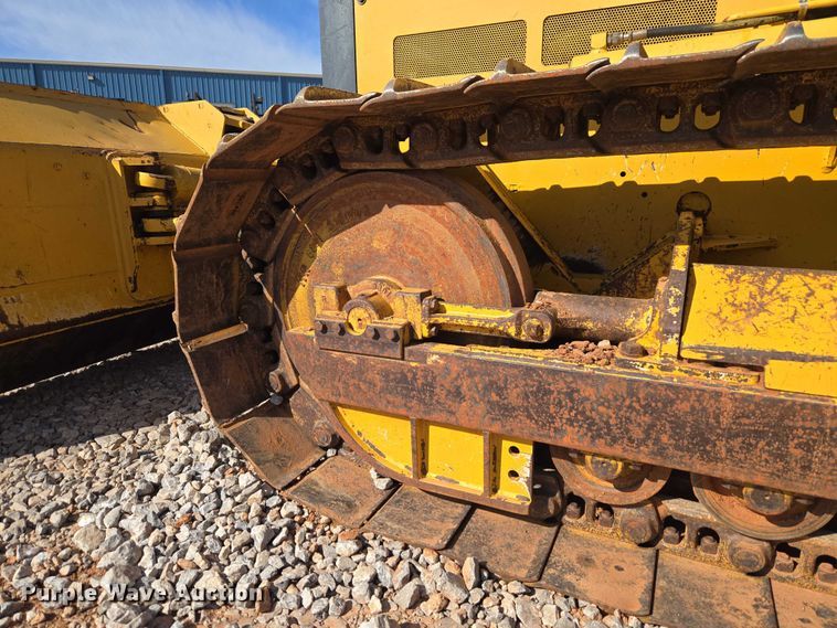 image for item ET1238 2008 John Deere 650J dozer