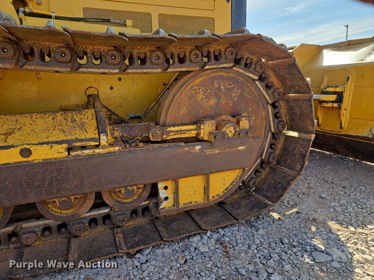 image for item ET1238 2008 John Deere 650J dozer