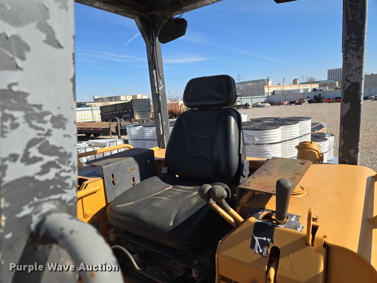 image for item ET1239 2007 Case 550H dozer