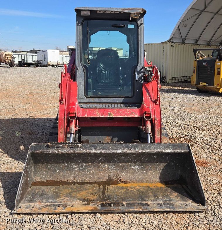 MINI CARGADOR SOBRE ORUGAS 2017 TAKEUCHI TL8