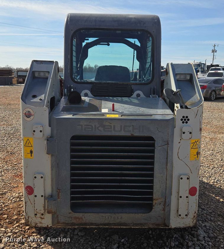 image for item ET1240 2017 Takeuchi TL8 tracked skid steer loader