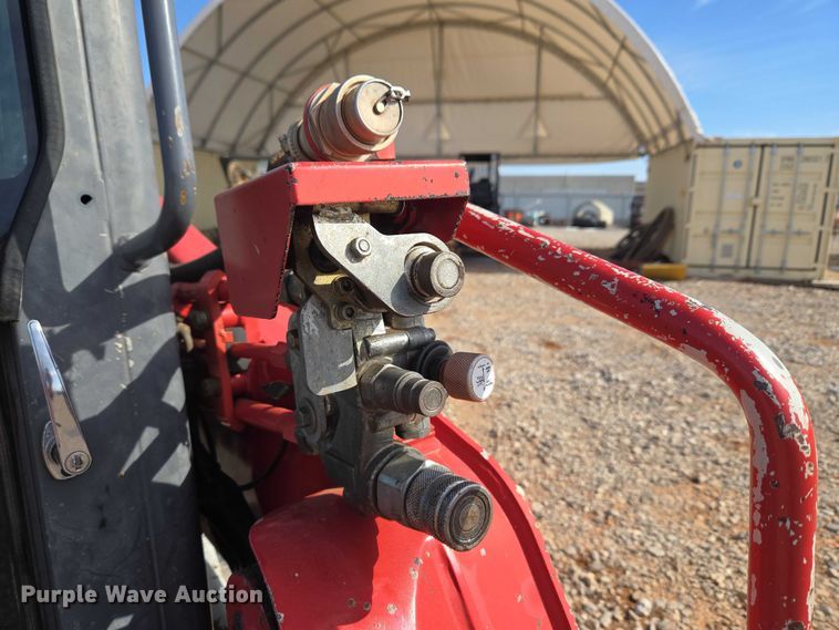 image for item ET1240 2017 Takeuchi TL8 tracked skid steer loader