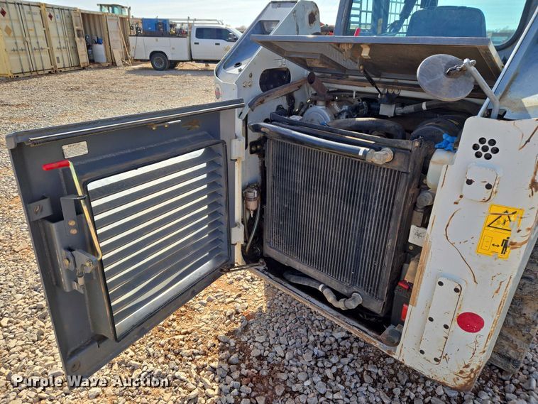 image for item ET1240 2017 Takeuchi TL8 tracked skid steer loader