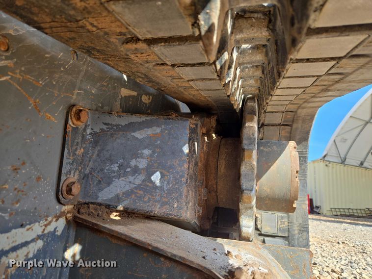 image for item ET1240 2017 Takeuchi TL8 tracked skid steer loader