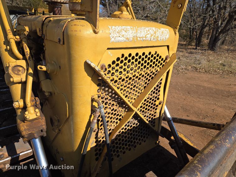 image for item ET1243 Caterpillar D4D dozer