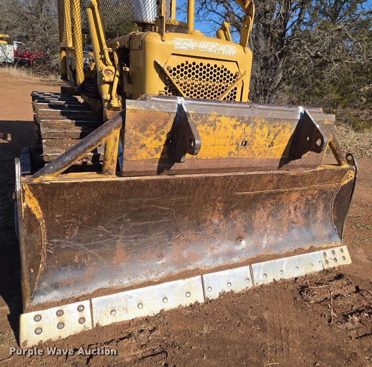 image for item ET1243 Caterpillar D4D dozer