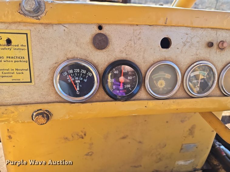 image for item ET1243 Caterpillar D4D dozer