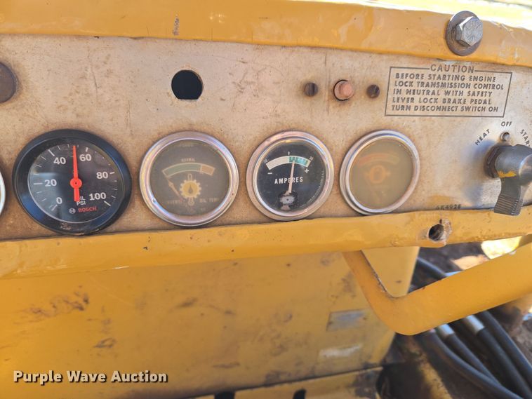 image for item ET1243 Caterpillar D4D dozer