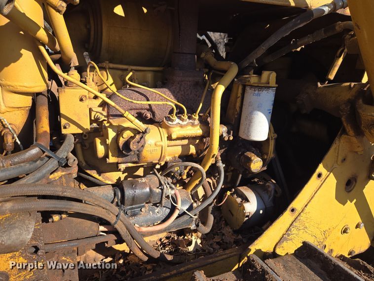 image for item ET1243 Caterpillar D4D dozer
