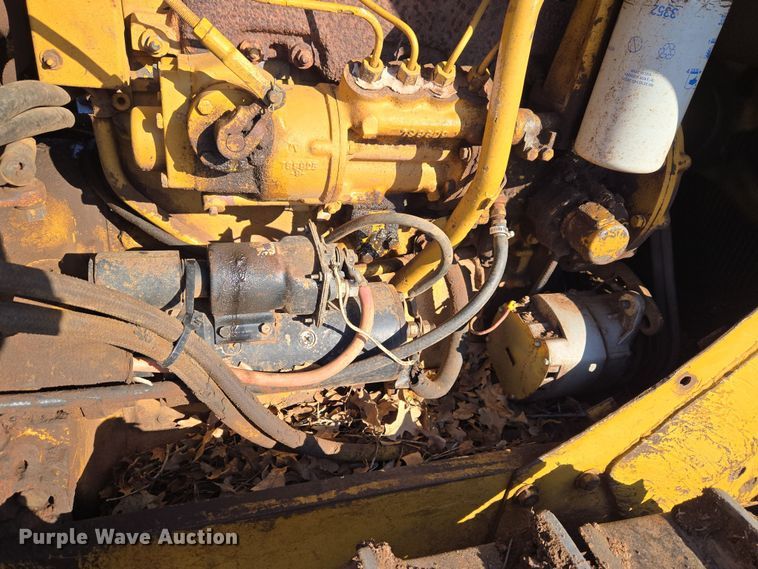 image for item ET1243 Caterpillar D4D dozer