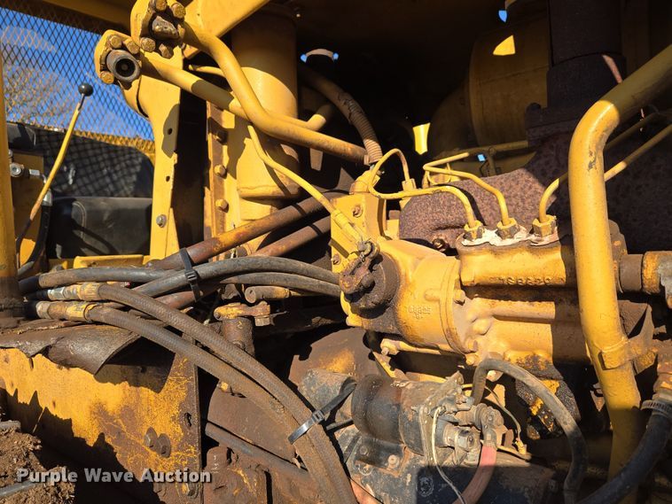 image for item ET1243 Caterpillar D4D dozer
