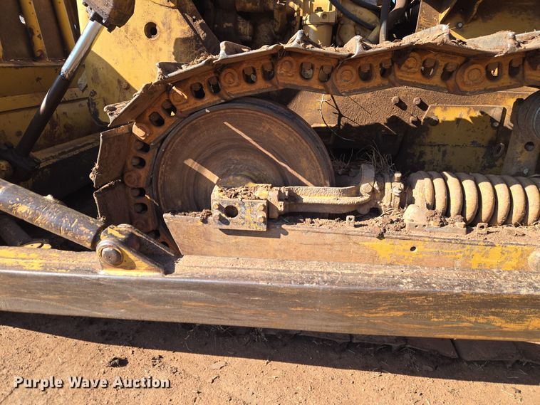 image for item ET1243 Caterpillar D4D dozer