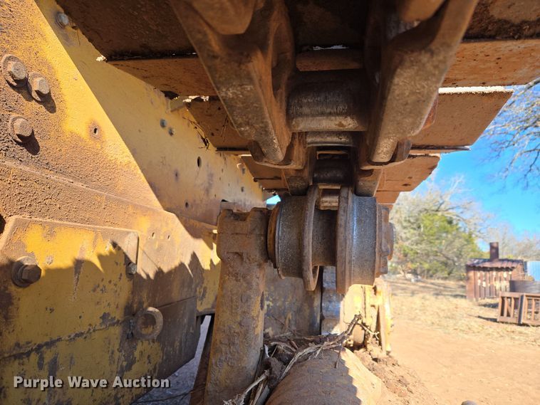 image for item ET1243 Caterpillar D4D dozer