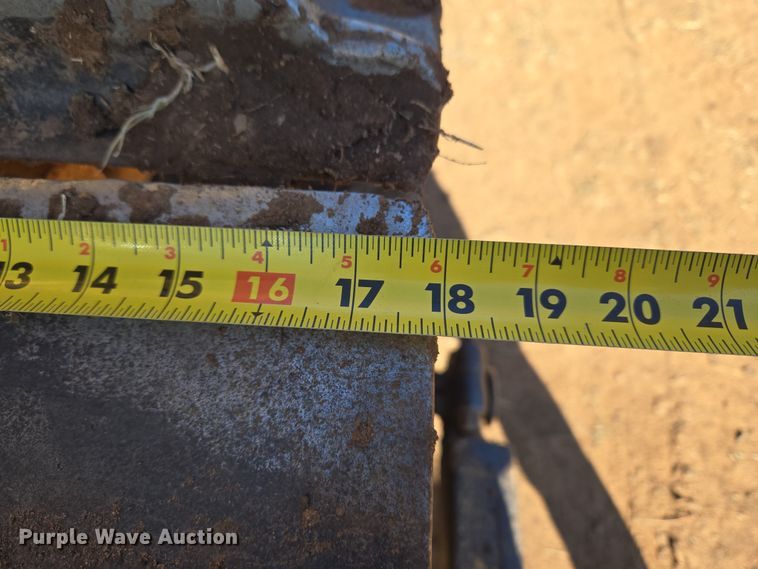 image for item ET1243 Caterpillar D4D dozer