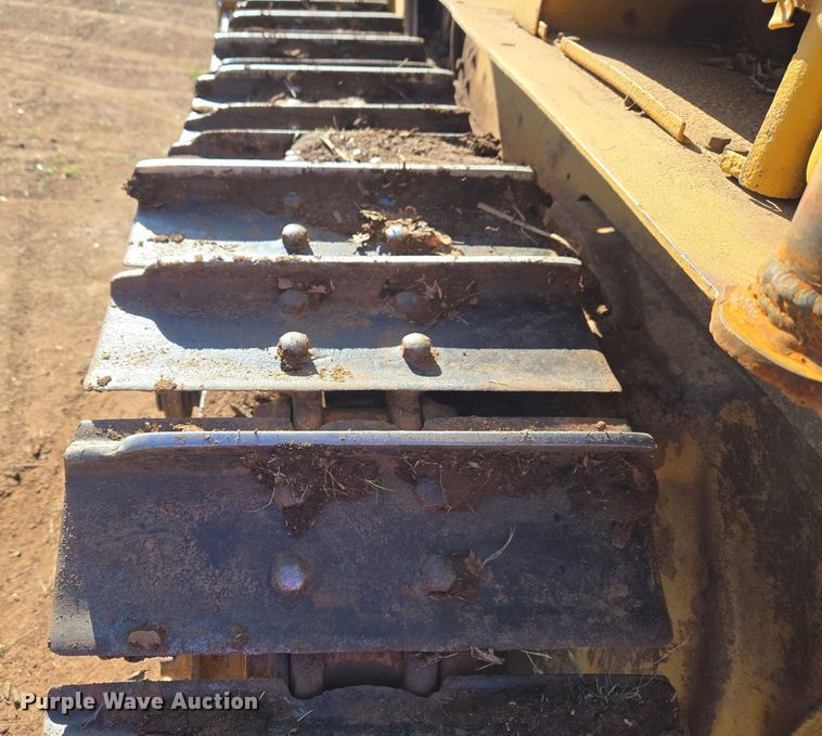 image for item ET1243 Caterpillar D4D dozer