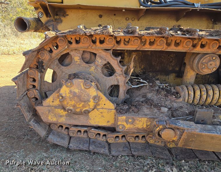 image for item ET1243 Caterpillar D4D dozer