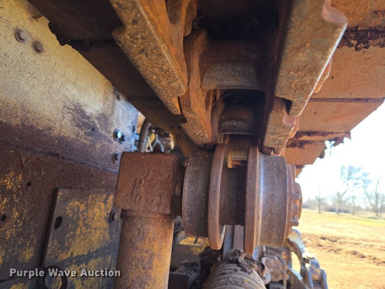 image for item ET1243 Caterpillar D4D dozer