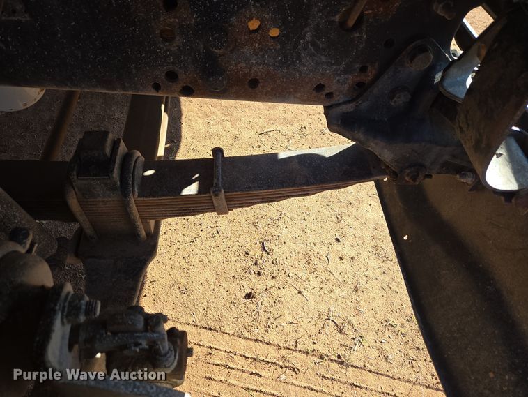 image for item ET1244 1990 Ford LT9000 dump truck