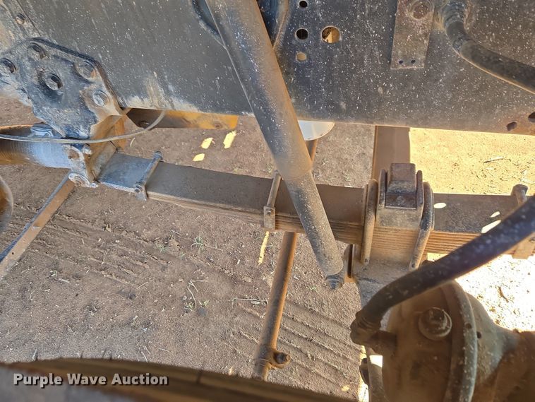 image for item ET1244 1990 Ford LT9000 dump truck