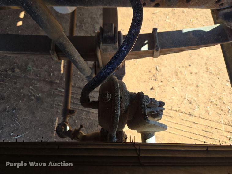 image for item ET1244 1990 Ford LT9000 dump truck