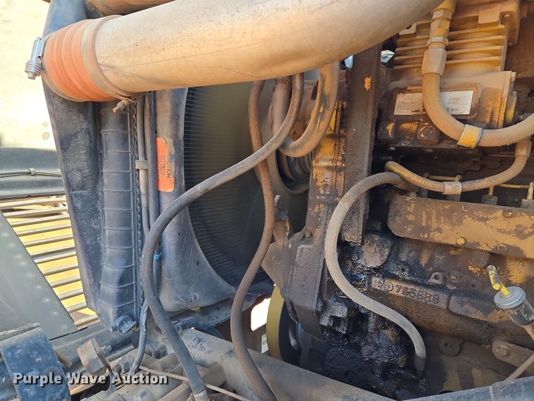 image for item ET1244 1990 Ford LT9000 dump truck