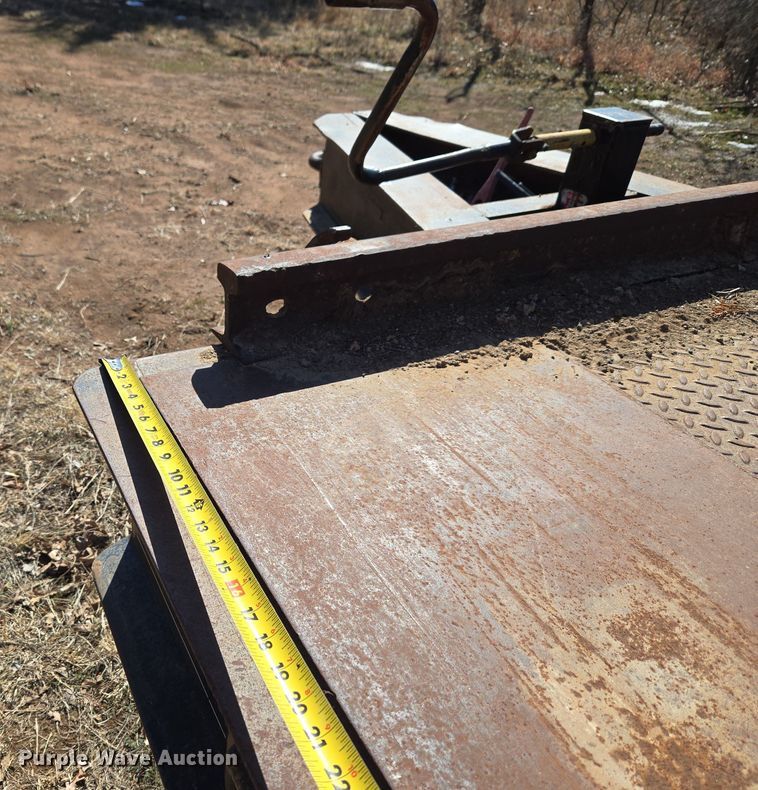 image for item ET1245 1990 Shop built equipment trailer