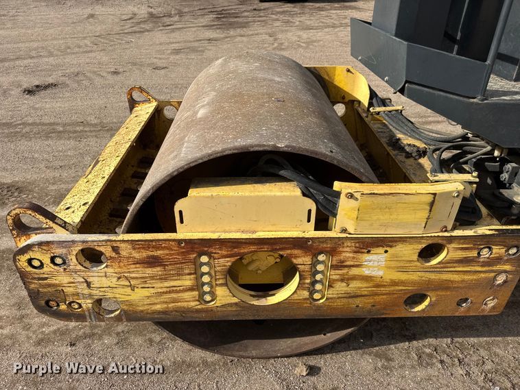 image for item ET4160 2004 Bomag BW 145 DH-3 single drum vibratory roller