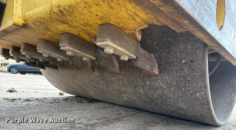 image for item ET4160 2004 Bomag BW 145 DH-3 single drum vibratory roller