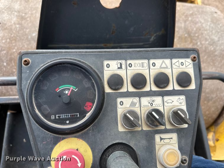 image for item ET4160 2004 Bomag BW 145 DH-3 single drum vibratory roller