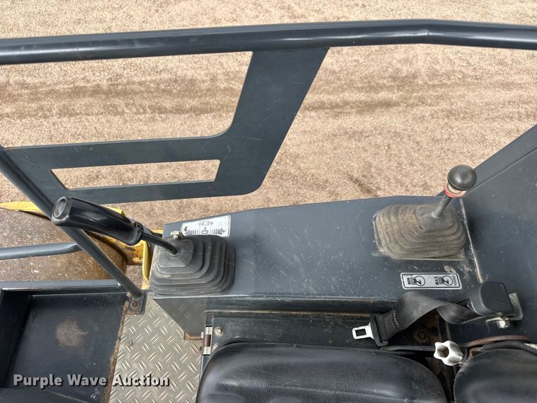 image for item ET4160 2004 Bomag BW 145 DH-3 single drum vibratory roller